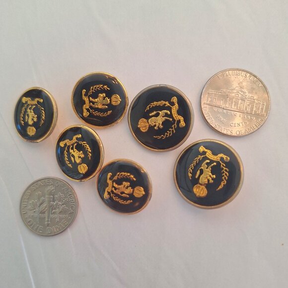 Vintage Buttons Black Enamel Gold Crest Blazer Buttons Lion and Crown England - Picture 1 of 5